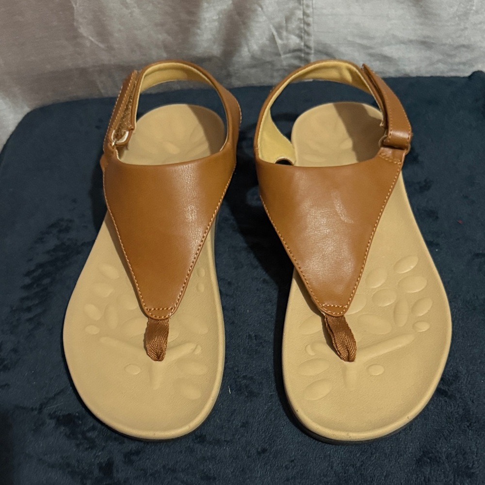 Chic Brown Leather Sandals